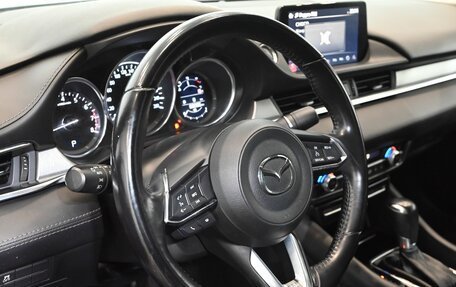 Mazda 6, 2019 год, 2 650 000 рублей, 13 фотография