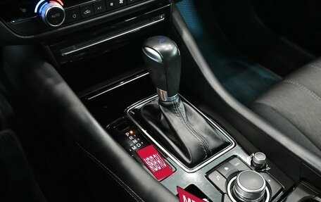 Mazda 6, 2019 год, 2 650 000 рублей, 15 фотография