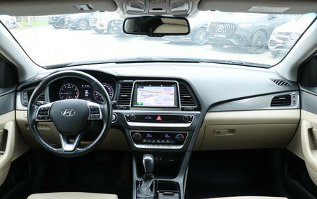 Hyundai Sonata VII, 2017 год, 1 899 000 рублей, 12 фотография