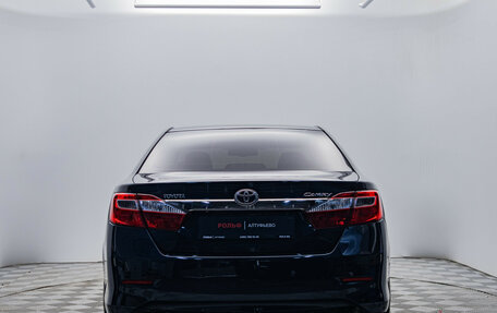 Toyota Camry, 2013 год, 1 800 000 рублей, 4 фотография