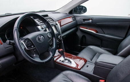 Toyota Camry, 2013 год, 1 800 000 рублей, 9 фотография