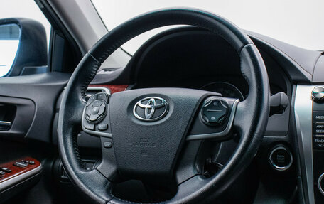 Toyota Camry, 2013 год, 1 800 000 рублей, 15 фотография