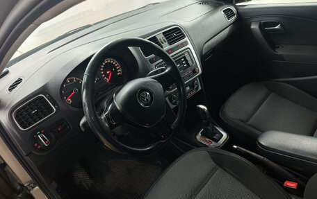 Volkswagen Polo VI (EU Market), 2015 год, 799 000 рублей, 10 фотография
