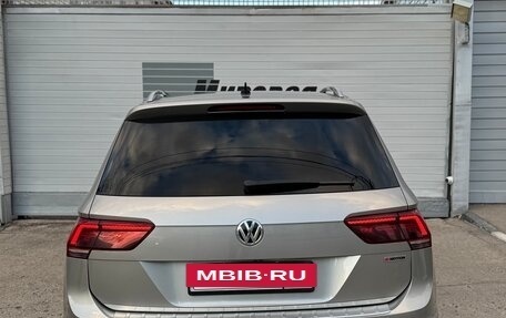 Volkswagen Tiguan II, 2018 год, 2 550 000 рублей, 4 фотография