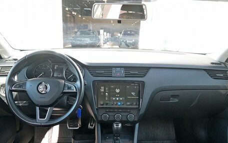 Skoda Octavia, 2018 год, 1 250 000 рублей, 12 фотография