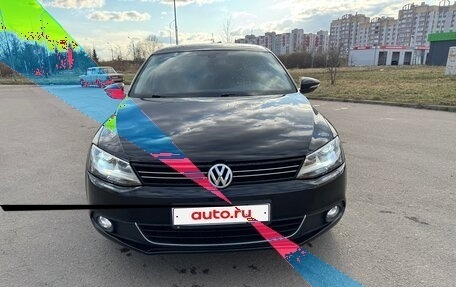 Volkswagen Jetta VI, 2013 год, 1 190 000 рублей, 1 фотография