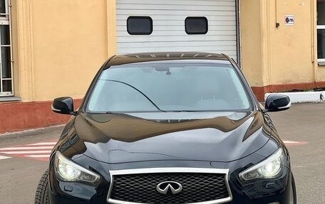 Infiniti Q50 I рестайлинг, 2015 год, 2 500 000 рублей, 1 фотография