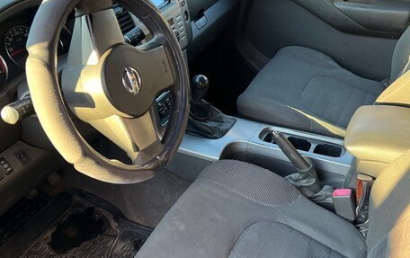 Nissan Pathfinder, 2006 год, 725 000 рублей, 9 фотография