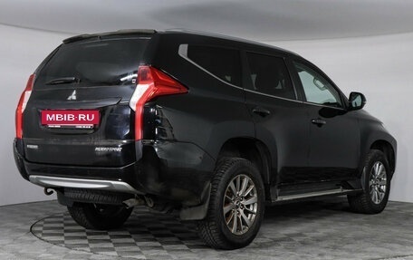 Mitsubishi Pajero Sport III рестайлинг, 2018 год, 2 797 000 рублей, 3 фотография