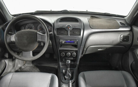 Nissan Almera Classic, 2010 год, 270 000 рублей, 13 фотография