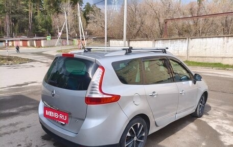 Renault Scenic III, 2016 год, 900 000 рублей, 8 фотография