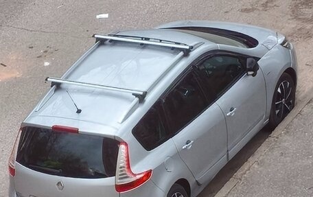 Renault Scenic III, 2016 год, 900 000 рублей, 10 фотография