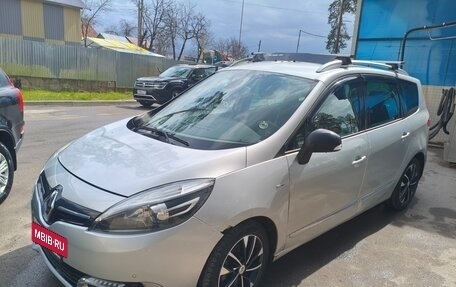 Renault Scenic III, 2016 год, 900 000 рублей, 19 фотография