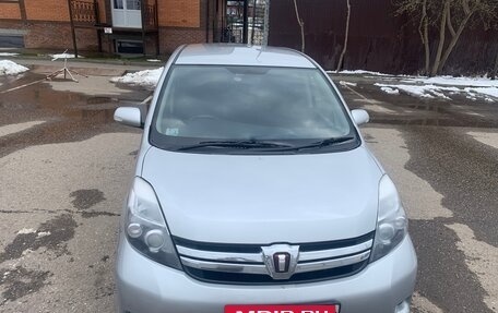 Toyota ISis I, 2013 год, 1 285 000 рублей, 3 фотография