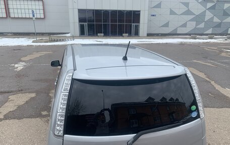 Toyota ISis I, 2013 год, 1 285 000 рублей, 8 фотография