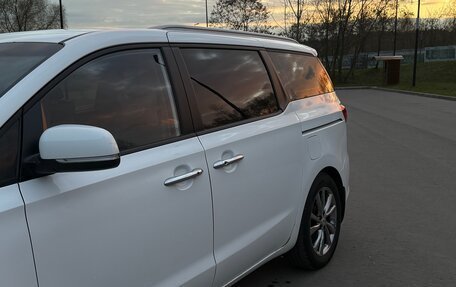KIA Carnival III, 2020 год, 2 980 000 рублей, 3 фотография