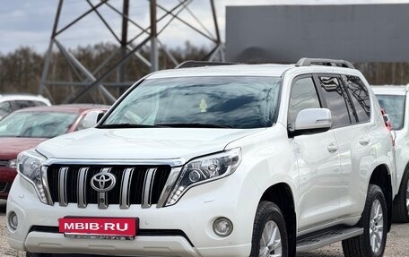 Toyota Land Cruiser Prado 150 рестайлинг 2, 2013 год, 3 000 000 рублей, 2 фотография