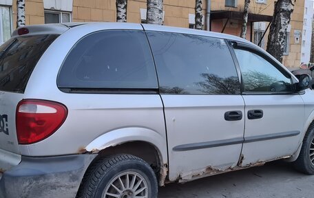 Dodge Caravan IV, 2001 год, 190 000 рублей, 2 фотография