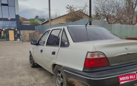 Daewoo Nexia I рестайлинг, 2007 год, 110 000 рублей, 3 фотография