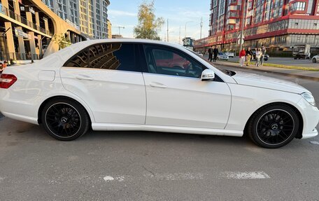 Mercedes-Benz E-Класс, 2012 год, 1 590 000 рублей, 5 фотография