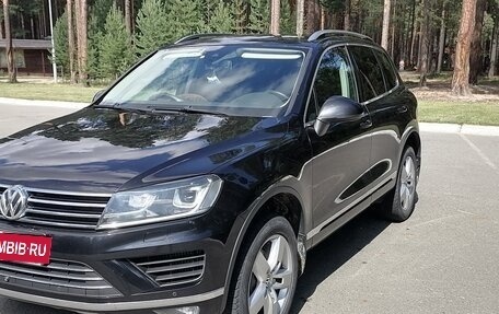 Volkswagen Touareg III, 2015 год, 2 850 000 рублей, 2 фотография