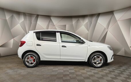 Renault Sandero II рестайлинг, 2018 год, 897 000 рублей, 6 фотография