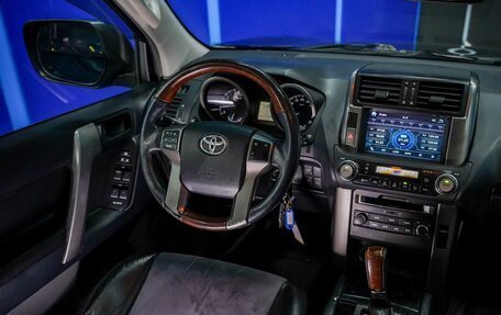 Toyota Land Cruiser Prado 150 рестайлинг 2, 2012 год, 2 930 000 рублей, 20 фотография