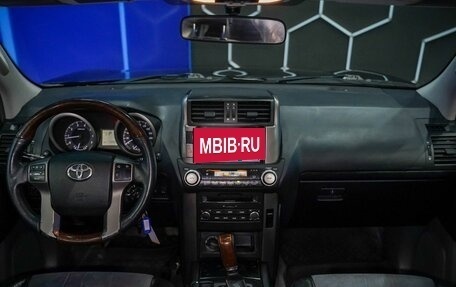 Toyota Land Cruiser Prado 150 рестайлинг 2, 2012 год, 2 930 000 рублей, 11 фотография