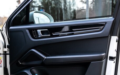 Porsche Cayenne III, 2019 год, 6 490 000 рублей, 10 фотография