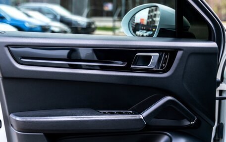 Porsche Cayenne III, 2019 год, 6 490 000 рублей, 34 фотография