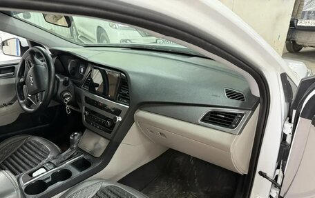 Hyundai Sonata VII, 2016 год, 1 350 000 рублей, 17 фотография