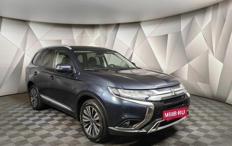 Mitsubishi Outlander III рестайлинг 3, 2019 год, 2 093 000 рублей, 3 фотография