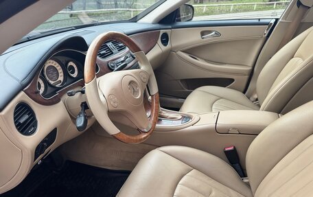 Mercedes-Benz CLS, 2008 год, 1 400 000 рублей, 8 фотография