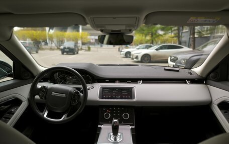 Land Rover Range Rover Evoque II, 2021 год, 3 690 000 рублей, 28 фотография