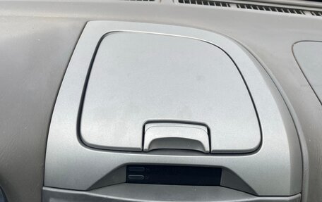 Nissan Maxima VIII, 2002 год, 550 000 рублей, 8 фотография