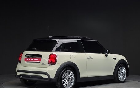 MINI Hatch, 2022 год, 2 315 000 рублей, 3 фотография