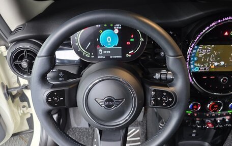 MINI Hatch, 2022 год, 2 315 000 рублей, 15 фотография