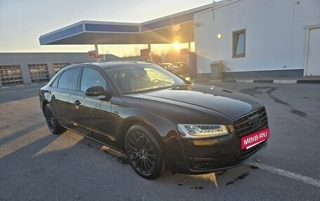Audi A8, 2014 год, 2 400 000 рублей, 6 фотография