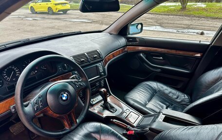 BMW 5 серия, 2003 год, 650 000 рублей, 17 фотография