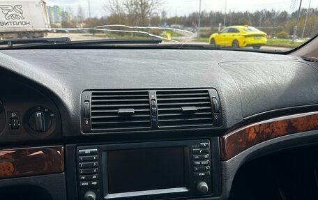 BMW 5 серия, 2003 год, 650 000 рублей, 15 фотография