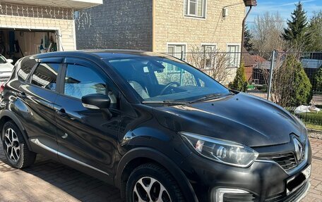 Renault Kaptur I рестайлинг, 2018 год, 1 395 000 рублей, 2 фотография