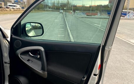 Toyota RAV4, 2011 год, 1 610 000 рублей, 18 фотография
