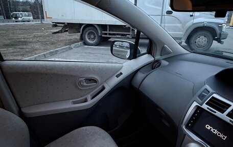 Toyota Vitz, 2009 год, 1 000 000 рублей, 9 фотография