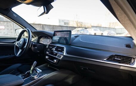 BMW 5 серия, 2020 год, 4 700 000 рублей, 10 фотография