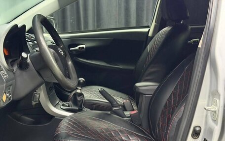 Toyota Corolla, 2011 год, 800 000 рублей, 11 фотография