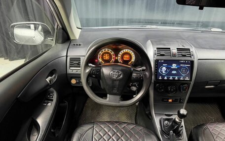 Toyota Corolla, 2011 год, 800 000 рублей, 10 фотография