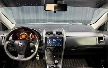 Toyota Corolla, 2011 год, 800 000 рублей, 9 фотография