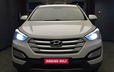 Hyundai Santa Fe III рестайлинг, 2014 год, 1 635 000 рублей, 2 фотография