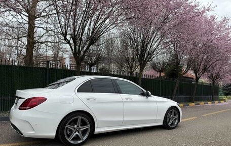 Mercedes-Benz C-Класс, 2018 год, 2 450 000 рублей, 4 фотография