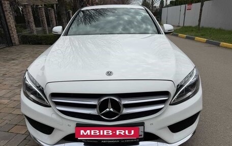 Mercedes-Benz C-Класс, 2018 год, 2 450 000 рублей, 10 фотография